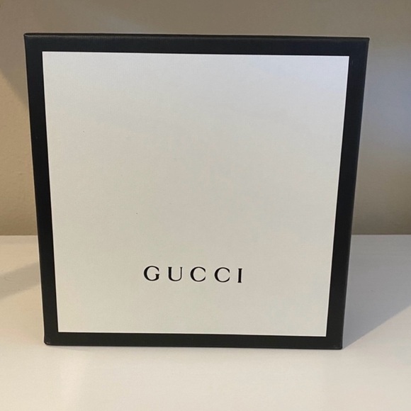Gucci Classic Black & White Gift Box 7.38x7.38x3 Inc Empty Unbranded Box - Picture 5 of 13